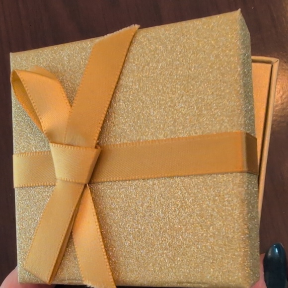 Honora Lustrous White Pearl Earrings - Picture 5 of 6